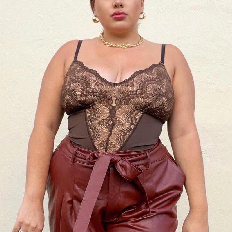 Arina™️ Bauchkontrolle Bodysuit – Die Geheimwaffe für Deine Sanduhrfigur!