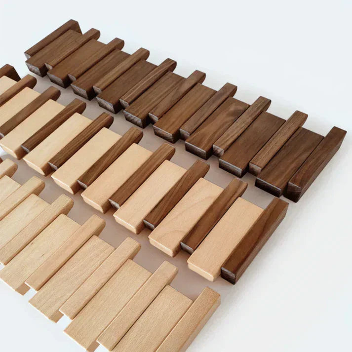 Holz Klavier Garderobe - HarmonyCoat